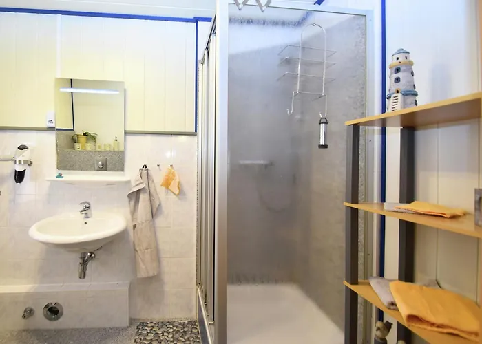 Einladendes, Freistehendes In